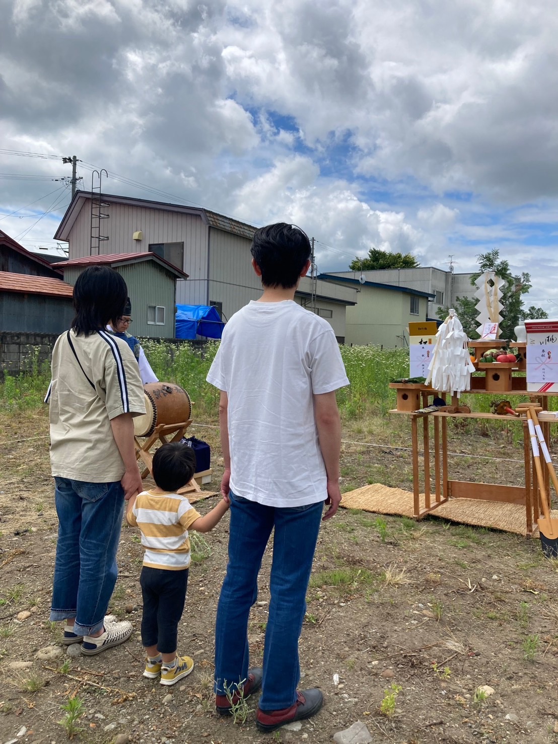 平川市にて地鎮祭、新築物件の進捗状況